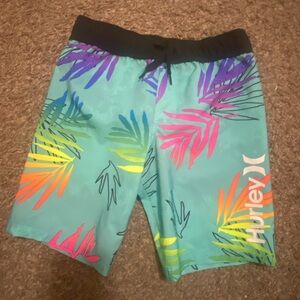 Hurley Black and White Mesh Lined Shorts